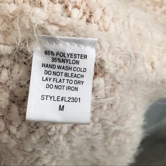 FUZZY Cream Over the Shoulder Sherpa Sweater - Picture 5 of 6